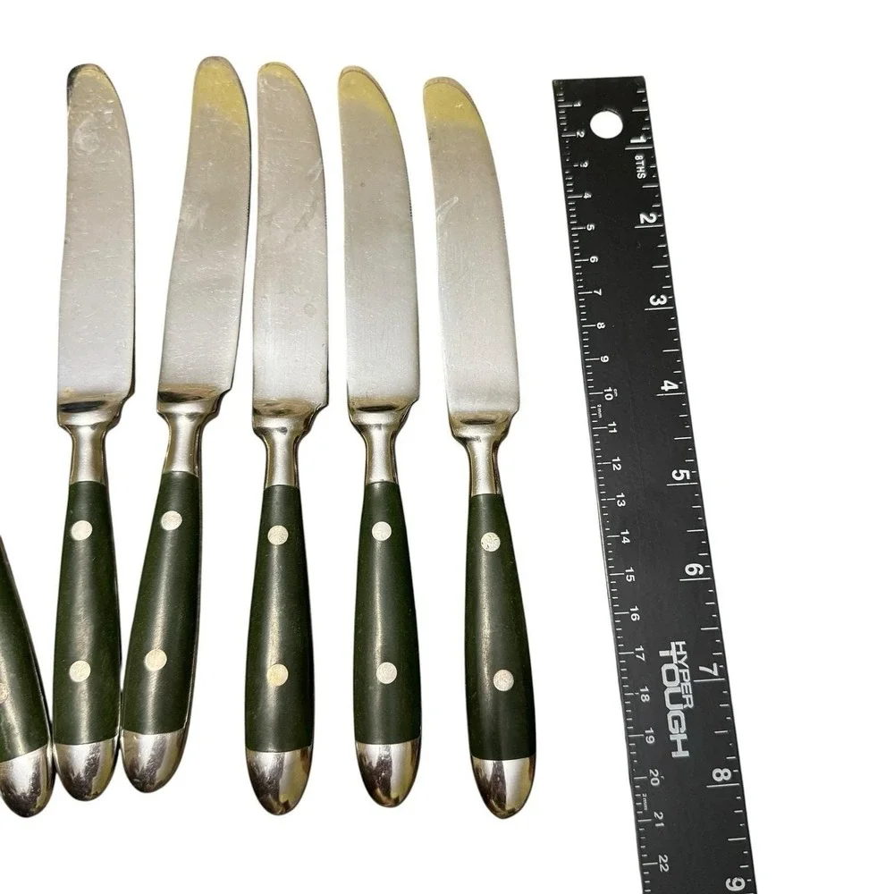 The Unbranded Brand vintage set